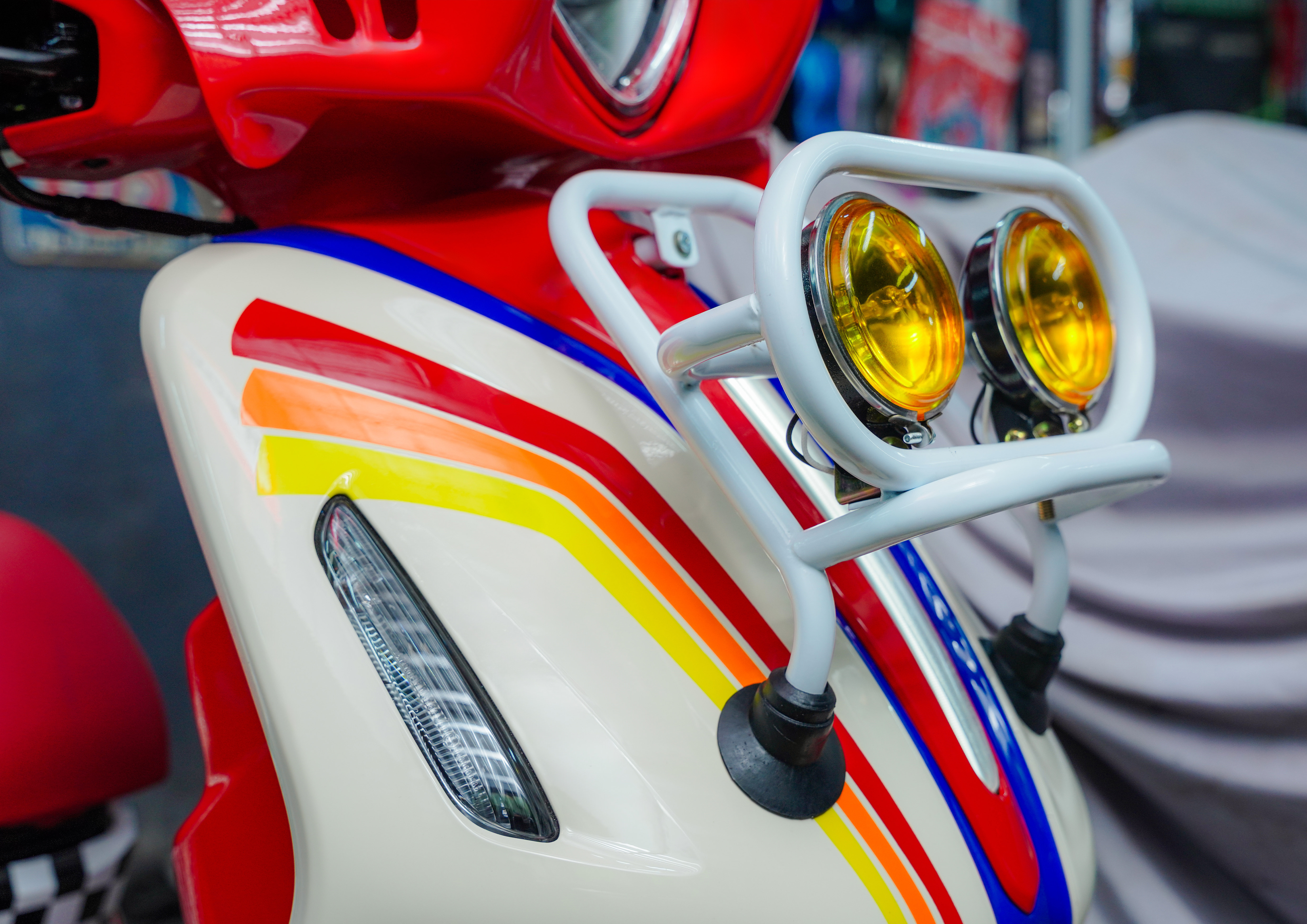 Foto: Modifikasi Spesial Grand Filano Hybrid Ala Motor Vintage Rally Bikin Auto Nengok di Jalan | Pifa Net