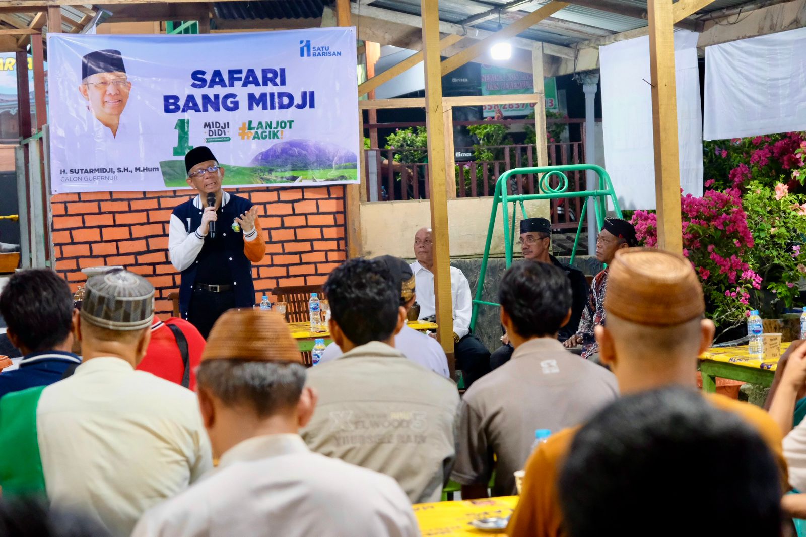 Foto: Sutarmidji Janji Anggarkan Bantuan untuk Kesenian Jawa di Sanggau! | Pifa Net