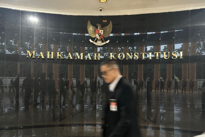 Foto: MK Minta Keterangan DPR dan Presiden dalam Uji Materi UU Polri | Pifa Net