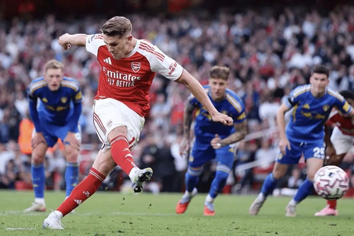 Pemain Arsenal Viktor Gyokores ketika melawan Leeds United di Emirates Stadium dalam laga Liga Inggris  pada Sabtu malam WIB (23/8/2025). The Gunners mengamuk dengan kemenangan telak 5-0 berkat penamp