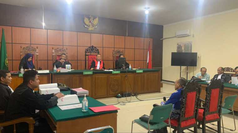 Foto: Mantan Kadis ESDM Divonis 1 Tahun Penjara dalam Kasus Korupsi Jaringan Listrik | Pifa Net