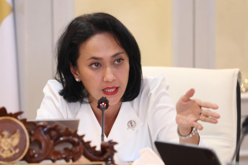 Foto: Pemerintah Evakuasi WNI dari Iran, Dua Pekerja Migran Sudah Tiba di Indonesia | Pifa Net