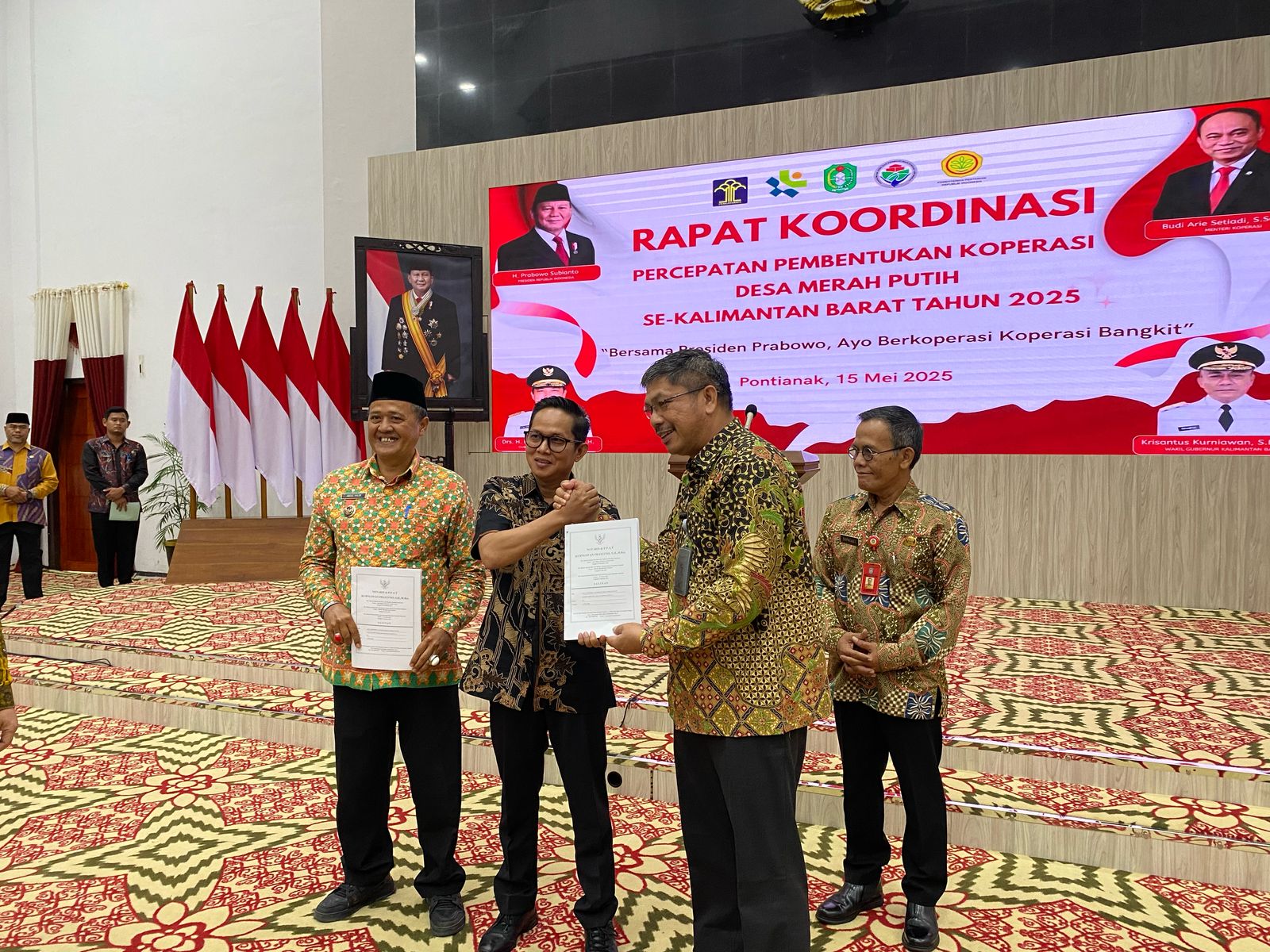 Foto: 347 Notaris Dilibatkan untuk Pembentukan 1.900 Koperasi Merah Putih di Kalbar | Pifa Net