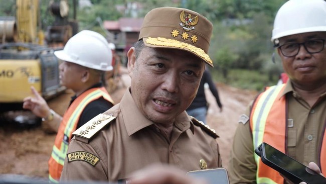 Foto: Gubernur Kalbar Ria Norsan Imbau Warga Hentikan Pembakaran Lahan | Pifa Net