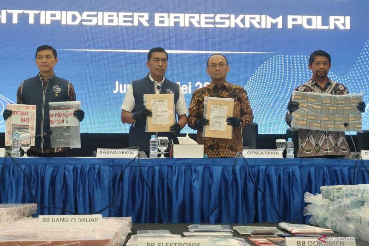 Foto: Bareskrim Polri Blokir 865 Rekening Terkait Judi Online Senilai Rp194,7 Miliar | Pifa Net