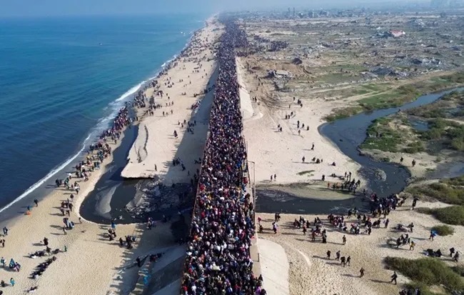 Foto: Hamas: Kembalinya Pengungsi Palestina ke Gaza Utara adalah Kemenangan atas Israel | Pifa Net