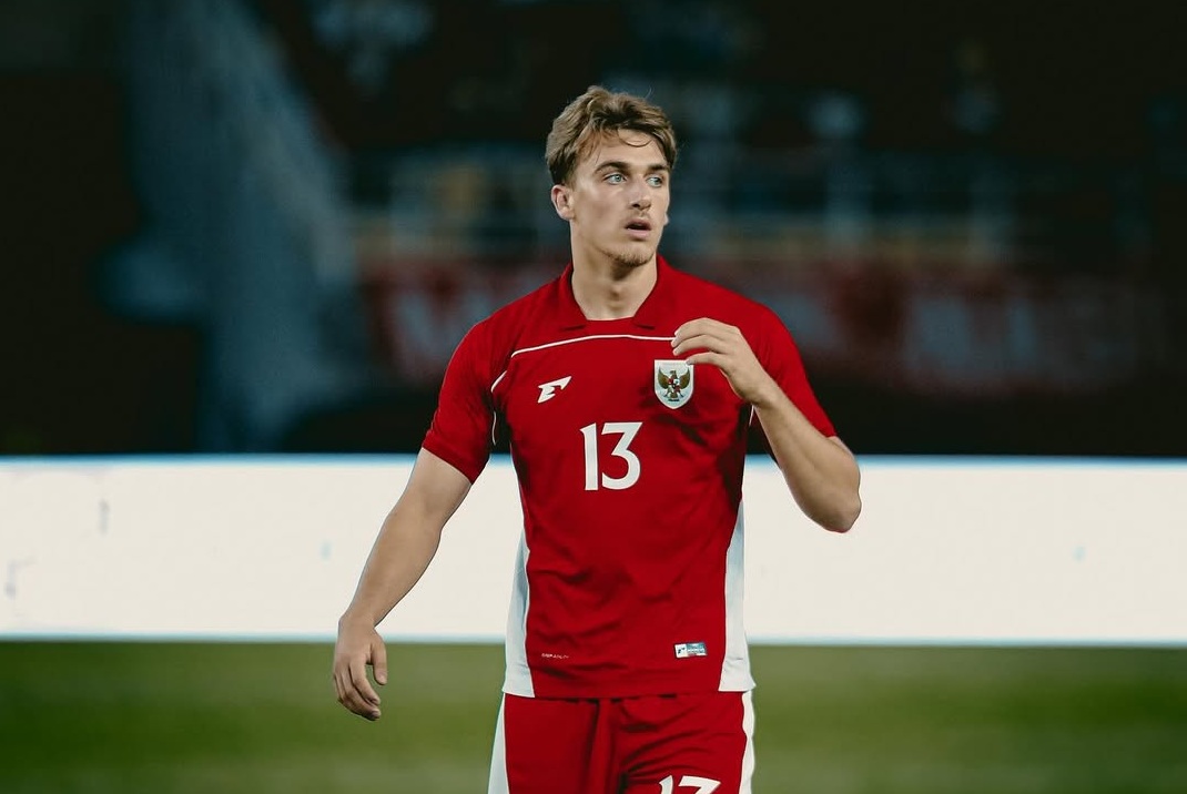 Foto: Uji Coba Panas di Pakansari: Gol Perdana Mauro Zijlstra Selamatkan Indonesia U-22 dari Kekalahan | Pifa Net