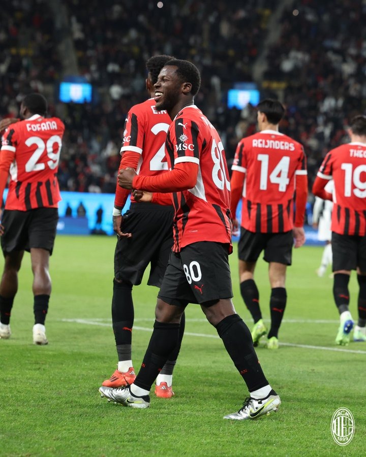 Foto: Tekuk Juventus 2-1, AC Milan Melaju ke Final Supercoppa Italiana | Pifa Net