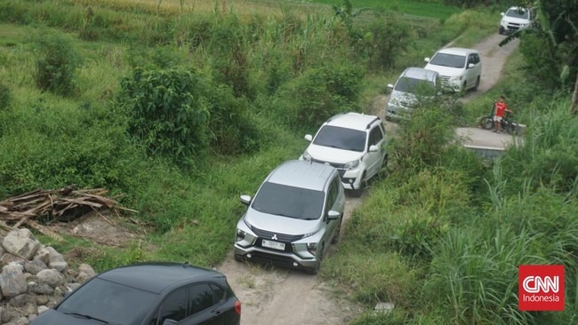 Foto: Pemudik Tersasar ke Sawah, Jasamarga Hapus Rute GT Purwomartani di Google Maps | Pifa Net